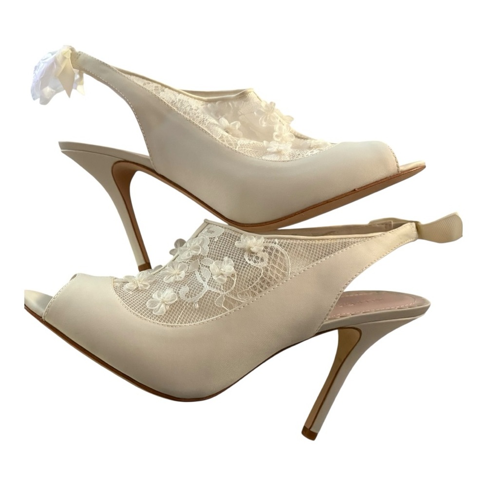 Elegant Ivory Peep-Toe Bridal Heels - Picture 3 of 12